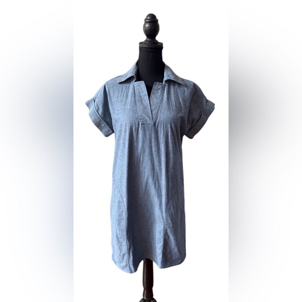 Banana Republic Jean Denim Blue Collared Dress with Pockets and Cuffed Sleeves